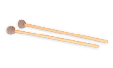 1 Paar Filzkopfschlägel wird mitgeliefert.